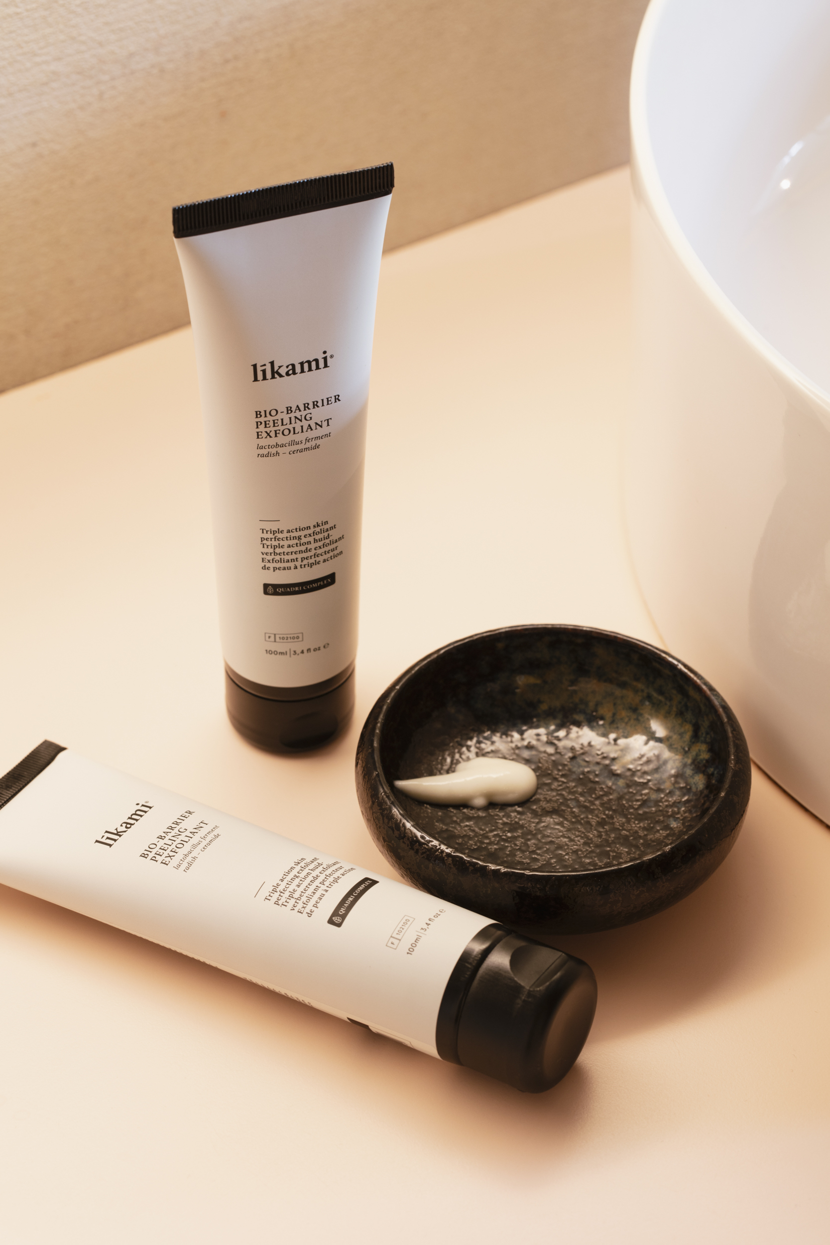 Likami Bio-Barrier Peeling Exfoliant